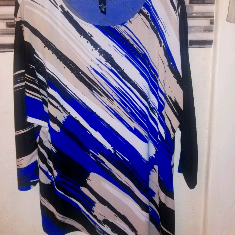 Alfani, multi color, XL top, 3/4 sleeve, exce.
